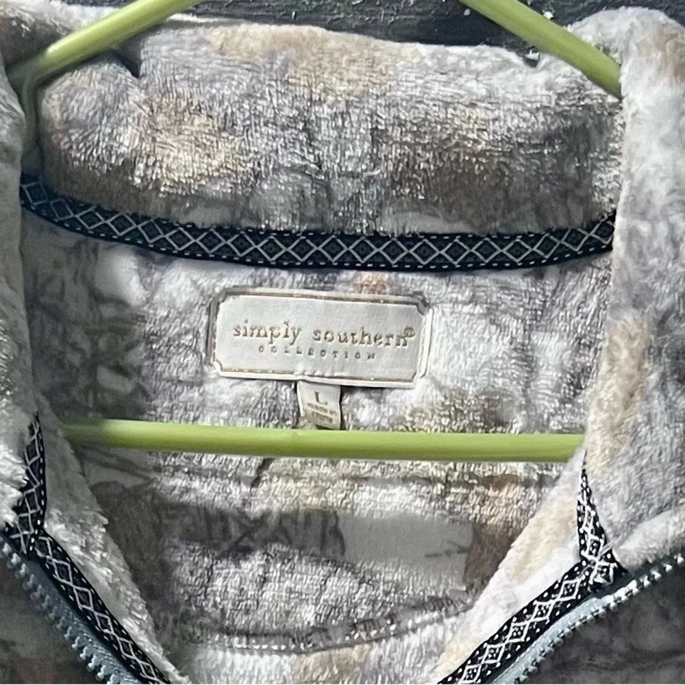 Simply Southern Winter Camo Fleece Pullover - Picture 2 of 2